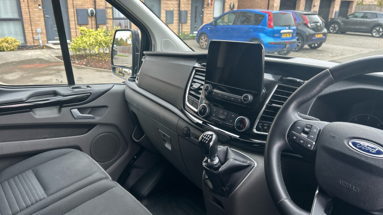 Ford Transit Custom 280 L1 Diesel Fwd 2.0 EcoBlue 130ps Low Roof Limited Van